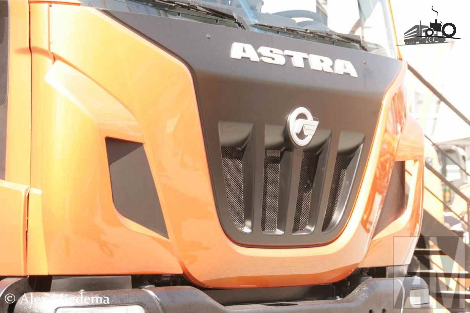 Astra HD9