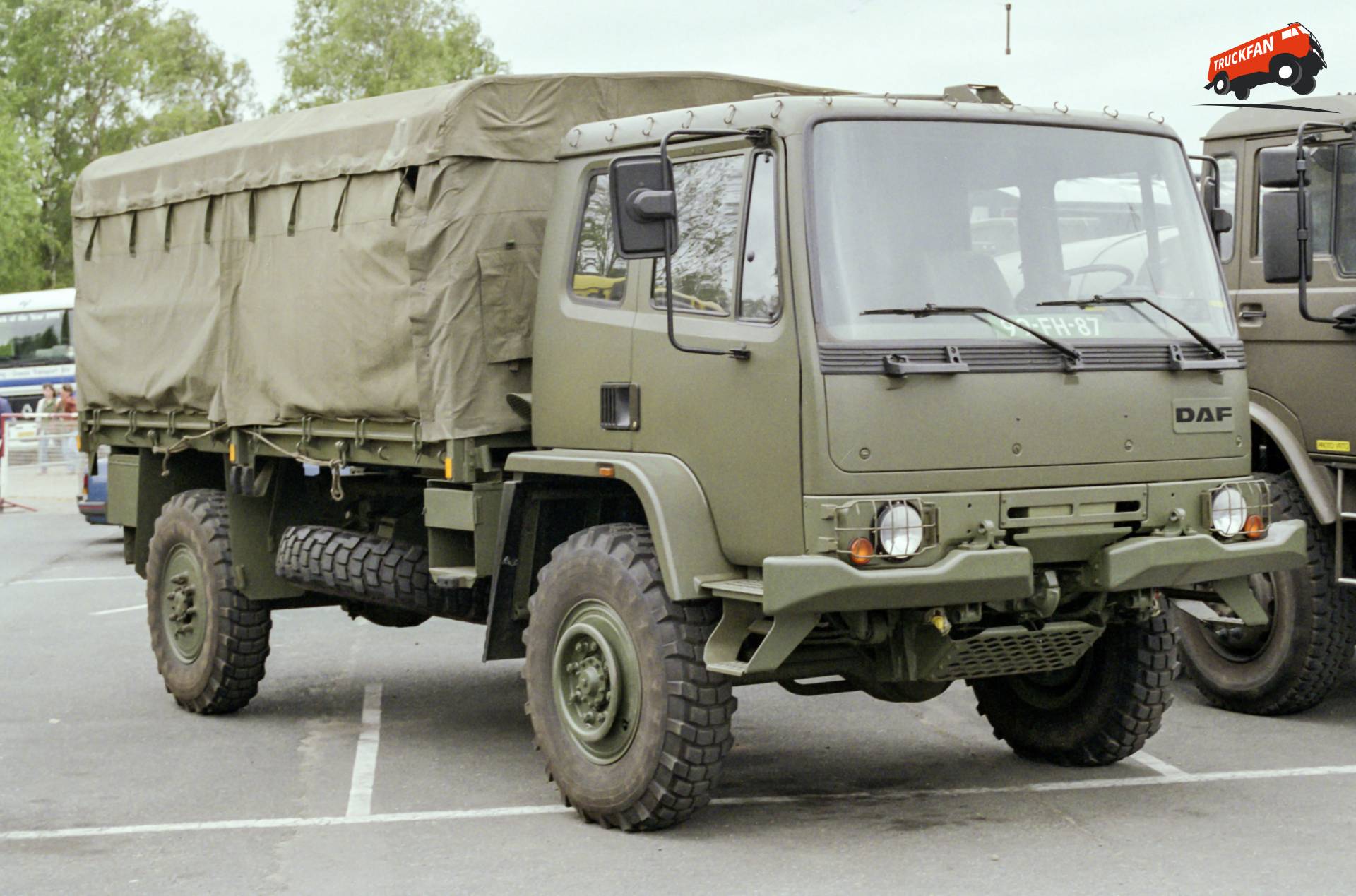 Leyland-DAF T244