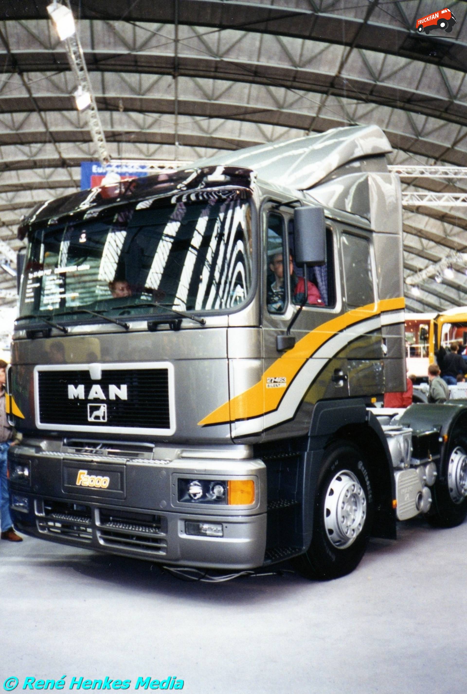 MAN F2000