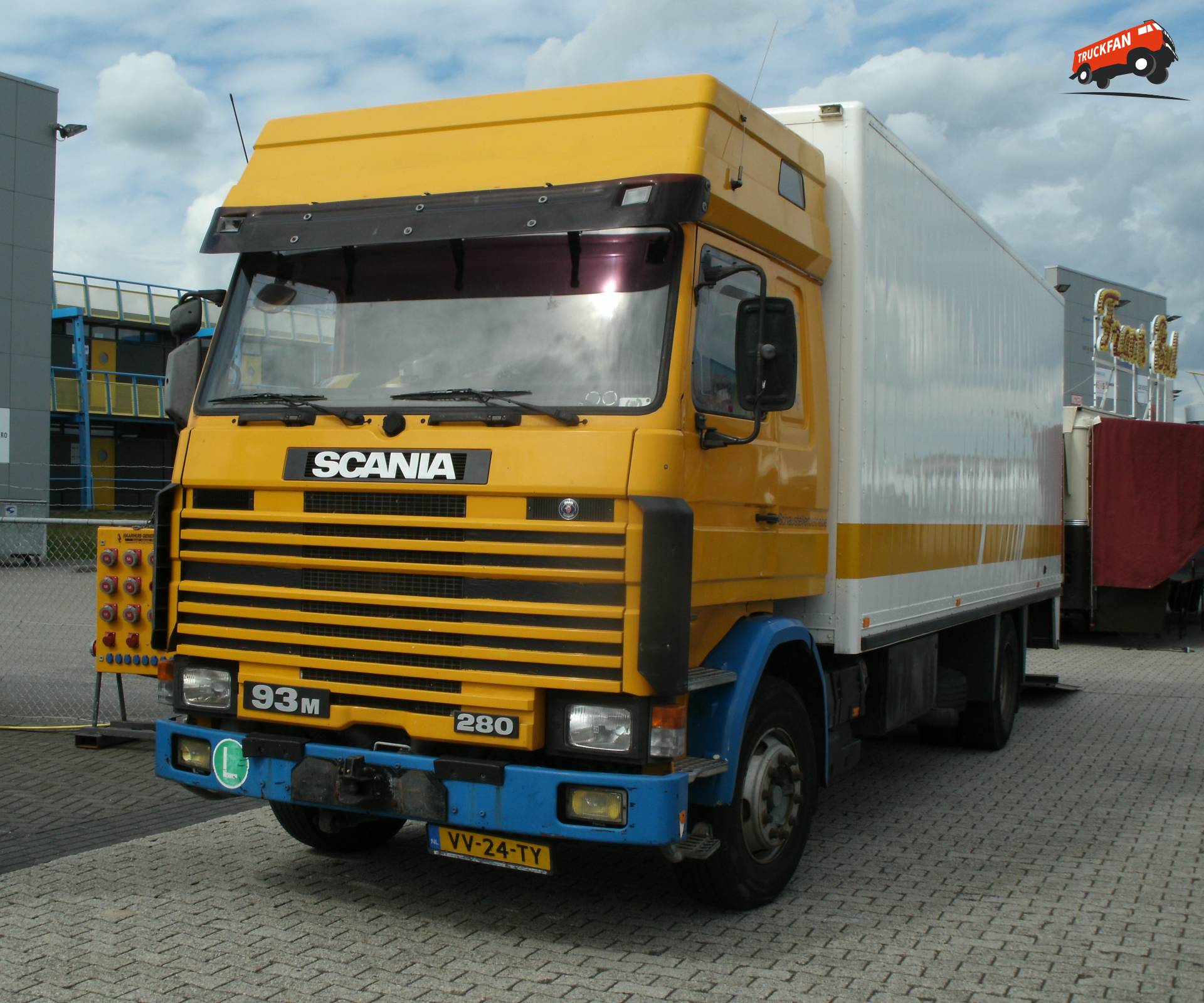 Scania 93
