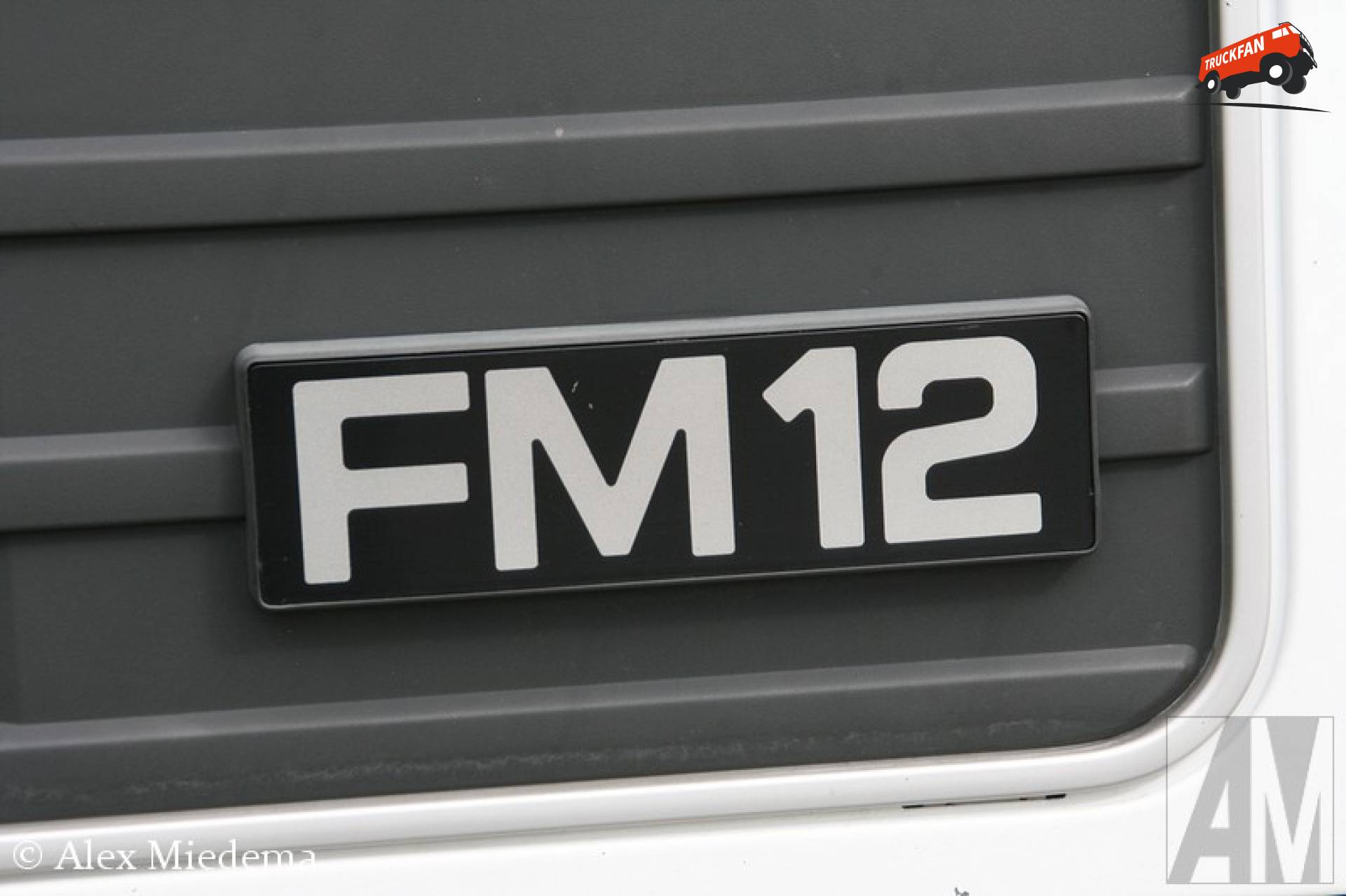 Volvo FM12 1st gen
