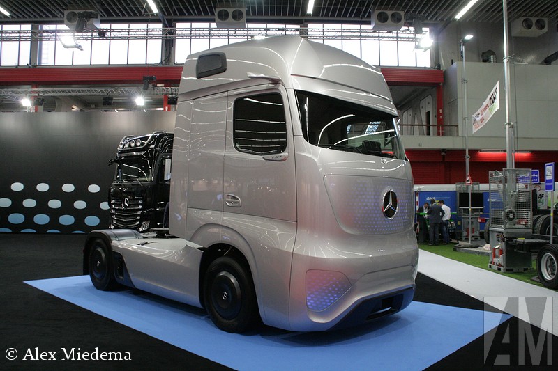 Mercedes-Benz FT 2025