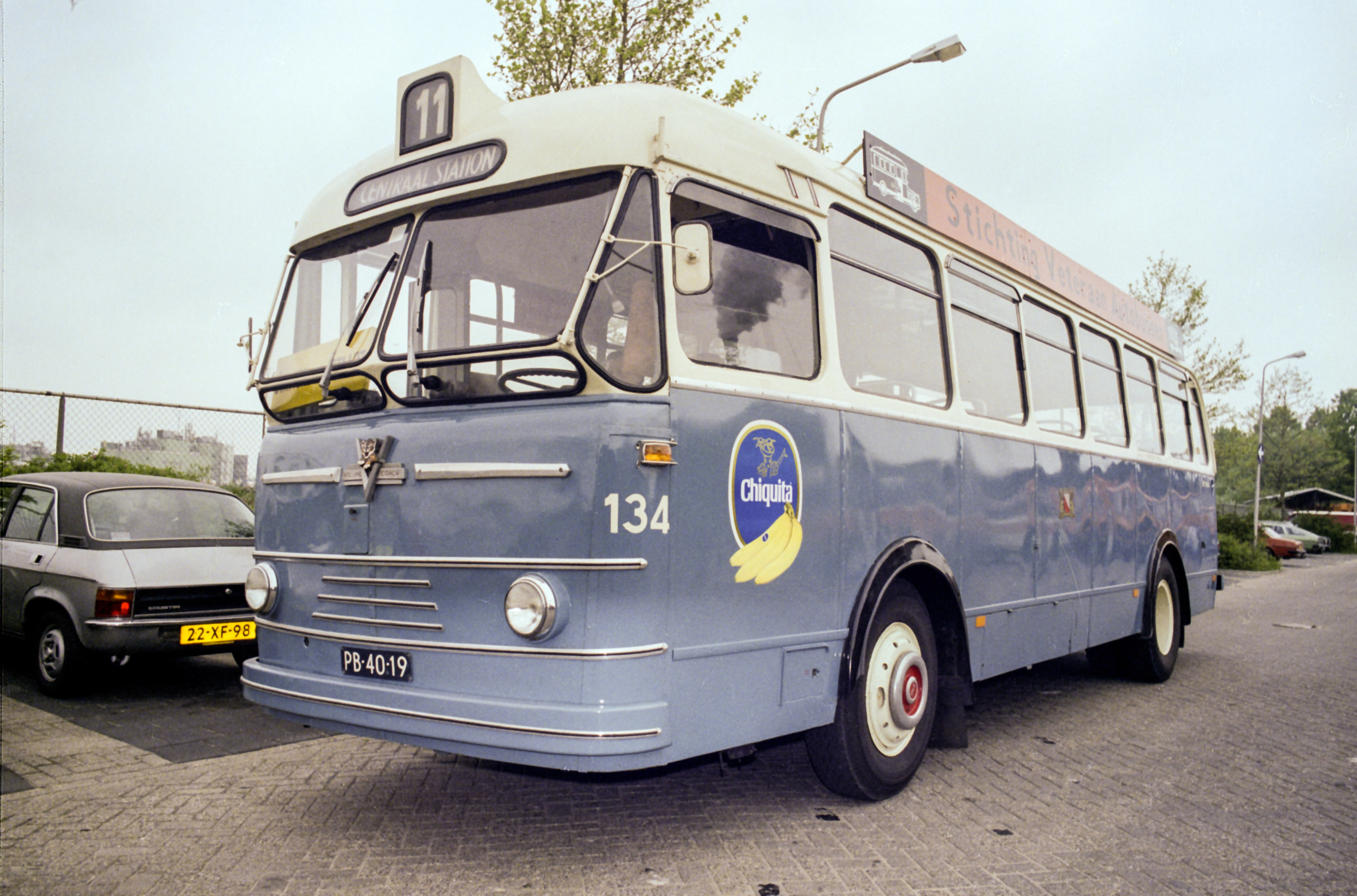 Holland Coach 457/90/PC